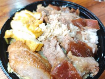 Yuming Longjiang Pig Foot Rice (Pingzhou Store)