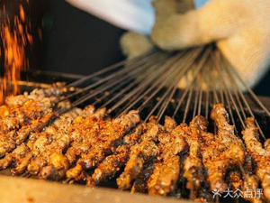 Xiao Zui Mao • 8 Mao Roast Skewers • Ox Head Banquet (Pingzhou Store)
