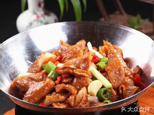 Old Hunan Feel Big Bowl Dishes (Ruyi Road Branch)