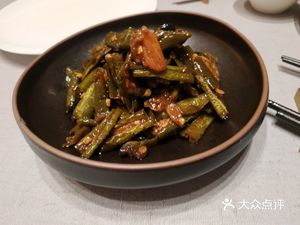 Weipiaoxiang Clay Pot Rice Barbecue (Hourui Xinxueyi District Branch)