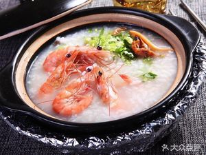 Shunhe Haifu Restaurant Clay Pot Rice
