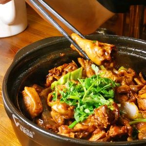 Xiaoxiang Charcoal Chicken (Fuwwei Store)
