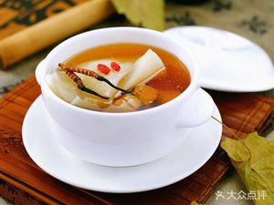 Baoqing Restaurant (Xingwei Branch)