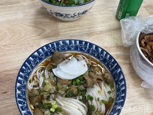 Xie's Hunan Changde Beef Noodles