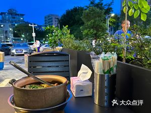Xiao Ke Jie Jie Hot Pot with Casserole (Yi Hang Cheng Branch)