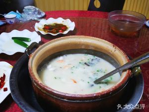 Lao Lin Congee & Seafood Restaurant (Gangtou Store)