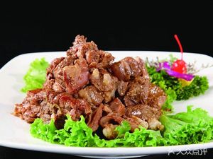 Koukouxiang Zhongshan Cuiruowei Stone Pot Fish