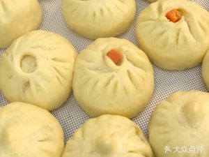 Qiao Chen Coarse Grain Buns