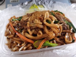 Chao Shan Beef Rice Noodles Soup & Stir-Fried Beef Noodles
