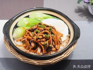 Jinmeiwei Claypot Rice (Lilang Branch)