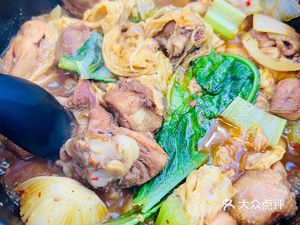 Ten Li Chicken Pot (Meilin Road Store)
