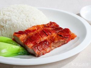 Ji Ji Longjiang Pig Trotter Rice with Deep-Fried Goose
