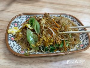 Fu Cheng Longjiang Pork Foot Rice and Roast Meat Shop