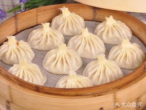 Sanjin Soup Dumplings (Liuyue Park Branch)