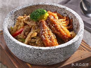 Bingfeng Hong Kong Conveyer Belt Noodles