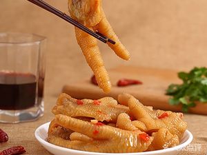 Big Eye Baby (Liuyue Branch)