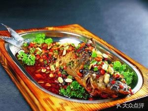 星升烤活鱼石锅鱼