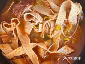 Ya1Fu3 · Old Chengdu Smoked Roast Duck · Spicy Hot Pot (Shenzhen North Station Store)