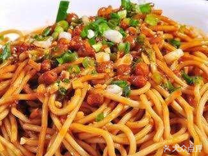 Cai Ji Wuhan Hot Dry Noodles (Minzhi Store)