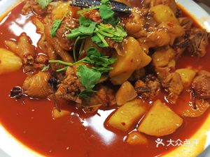 Lu's逍遥 Hu La Tang · Water-Boiled Buns · Henan Noodles (Minzhi Store)