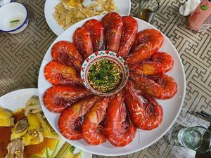Zhanjiang Famous Dishes Restaurant (Shajing Branch)
