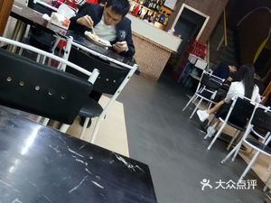 Rongji Fresh Stir-Fry Meals (Shajing Store)