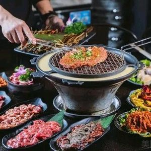 不见不散东北泥炉烤肉(西荟城店)