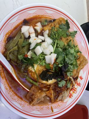 Xiaolu Xiang · Luosifen (Shangnan Branch)