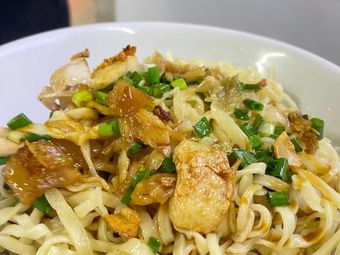 Lin Family Goose Meat Rice Noodles with Soup and Handmade Noodles