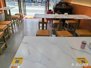 Fen Lu Ji · Jiangxi Rice Noodles (King Kong Bai Na Branch)