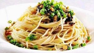 Meet Three Sisters · Hot Spicy Dishes · Cold Dishes (Futian Branch)