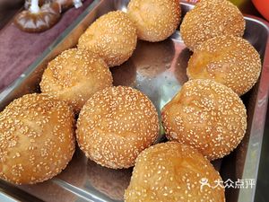 Sanjin Dumpling House (Huibang Mingdu Garden Branch)