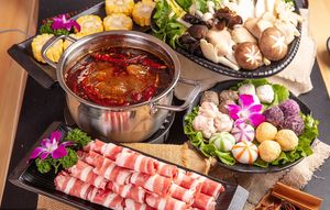 Old Beijing Rotating Hot Pot (Luozu Avenue Branch)