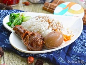 Authentic Longjiang Pork Trotter Rice (Shiyan Branch)