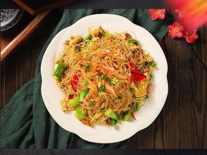 Rolling Stir-Fry Rice, Noodles, and Vermicelli (Shiyan Store)