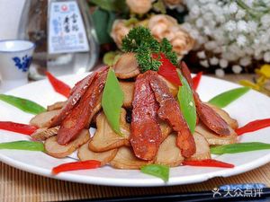 Xiang-Gan Wooden Bucket Rice (Shuitian Store)