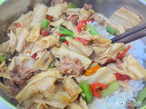 Aunt Huang's Super Wooden Bucket Rice (Donghai Branch)