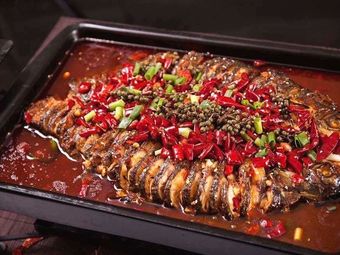 重庆万州烤鱼柴火鸡(上排店)