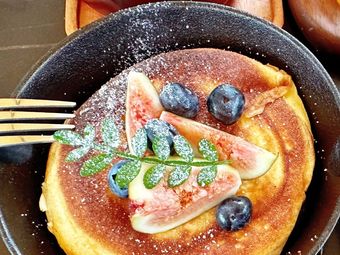 Corner Coffee · Garden Corner