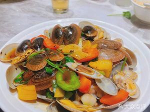 Yi Yi Chaoshan Deep Sea Cod Fish Hot Pot (Yijing Branch)