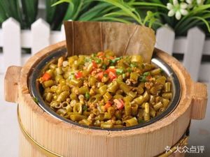 Huang's Fried Rice Noodles (Longjing Store)