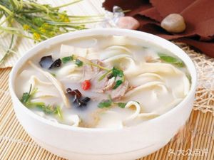 Henan Lamb Soup, Noodles, and Pot-Braised Chicken