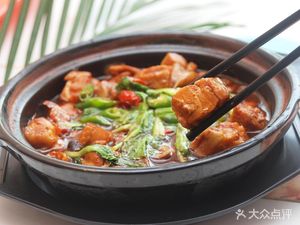 Runqianxiang Braised Chicken (Dashuikeng Branch)