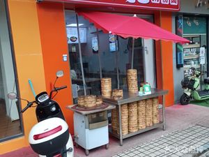 Hangzhou Steamed Dumplings Rice Noodles (Shangjiao Huan Comprehensive Building Branch)