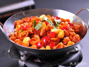 Xiang Li Ren Jia · Stir-Fried Dishes · Sichuan-Hunan Cuisine (Ziwei Branch)