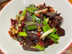 Xiangxi People's Home Hunan Restaurant