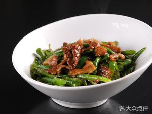 Wang's Food Record: Longjiang Pig Trotter Rice Bowl & Mianyang Yuan Kai Rice Noodles (Wanda Branch)