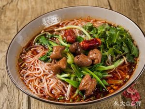 Shuangliu Zhu Ji Pig Intestine Noodles