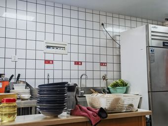 Xu Po Po's Spicy Sauce Noodles (Zhongba Community Store)