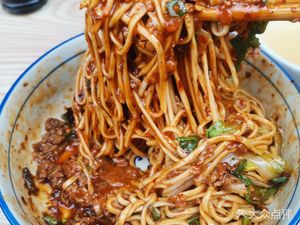 Jun Ge Baibai Mian (Zhongba Community Store)